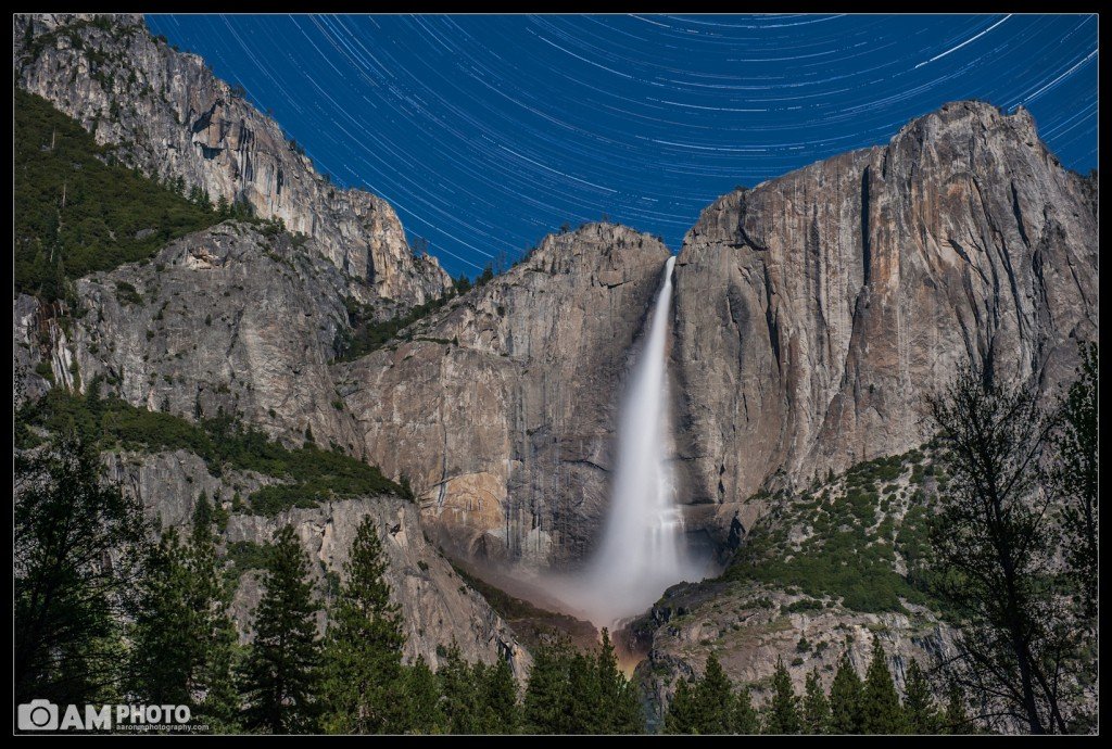 Small Moonbow, Yosemite Falls, Startrails